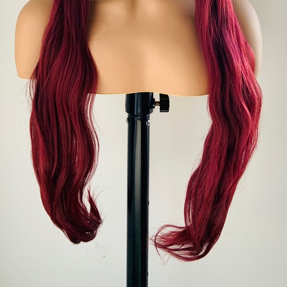 Gorgeous 28” Dark Rooted Burgundy Lace Part Synthetic Wig - Picture 4 of 16